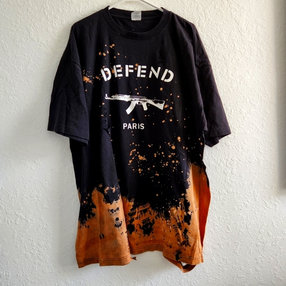 DEFEND PARIS T-SHIRT - Picture 1 of 7
